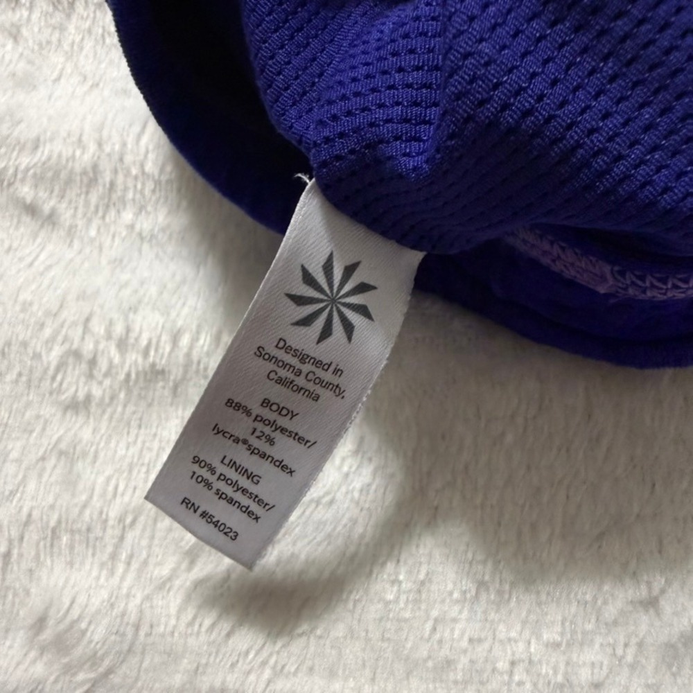 Athleta Sports Bra Womens Lg Purple Racerback Mesh Keyhole Activewear Gym Sporty - Picture 3 of 5